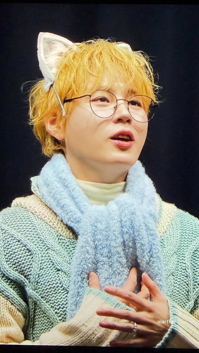 martius0322's tweet image. 260111 위드뮤 시그 팬싸 프리뷰

사랑둥이야❤️

#하성운 #HASUNGWOON
#河成雲 #ハソンウン
#Tell_the_World 
@gooreumseng