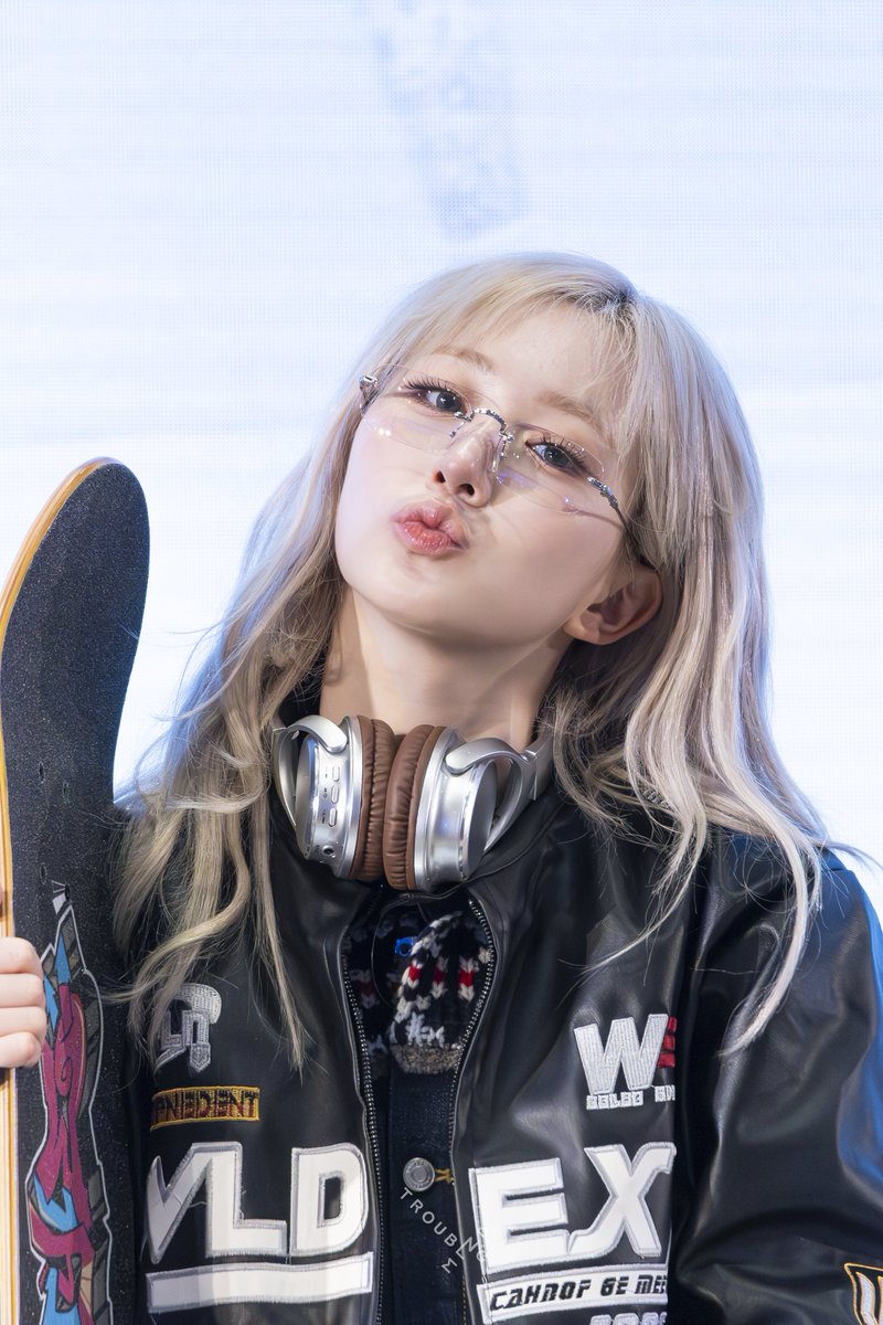 NMIXX makestar バレンタイン 当選者 限定 へウォン 希少 NMIXX