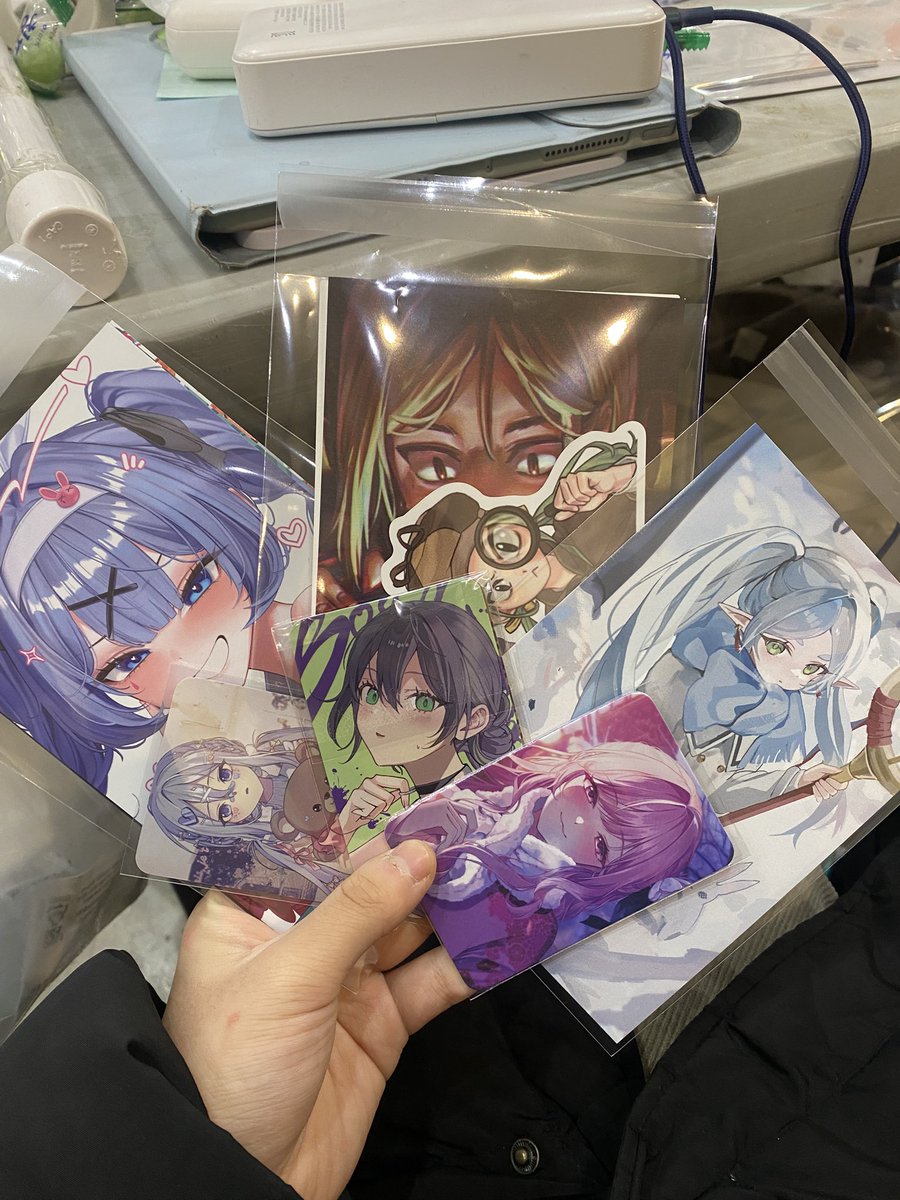 dms_package's tweet image. #1코부산후기
제 그림으로 직접 여는 부스는 처음이였는데 생각보다 많이 와주셔서 너무 감사한 마음이 드는 이번 부코였습니다!
이쁜 그림들도 실컷 구경하고 열심히 사오기도 했네요 ㅋㅎㅎ 트친분들도 많이 만나고 좋았습니다!
5월 부코도 잘 부탁드려요~