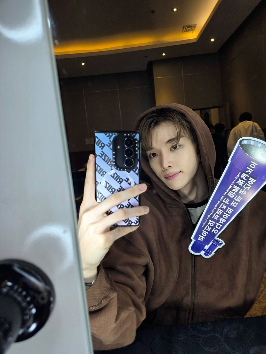 riizingloudjkt's tweet photo. Sungchan just posted these pictures using our Riizing Loud banner in his BBL (Admin is currently ugly crying right now) 😭😭😭😭😭😭😭😭😭😭😭😭😭😭😭😭😭😭😭😭😭😭😭😭😭😭😭😭😭😭😭😭😭😭😭😭😭😭😭😭😭😭 THANKYOU SUNGCHAN😭😭😭😭😭😭😭😭😭😭😭😭😭😭😭😭😭😭😭😭😭😭 https://t.co/SFHokeLdpQ