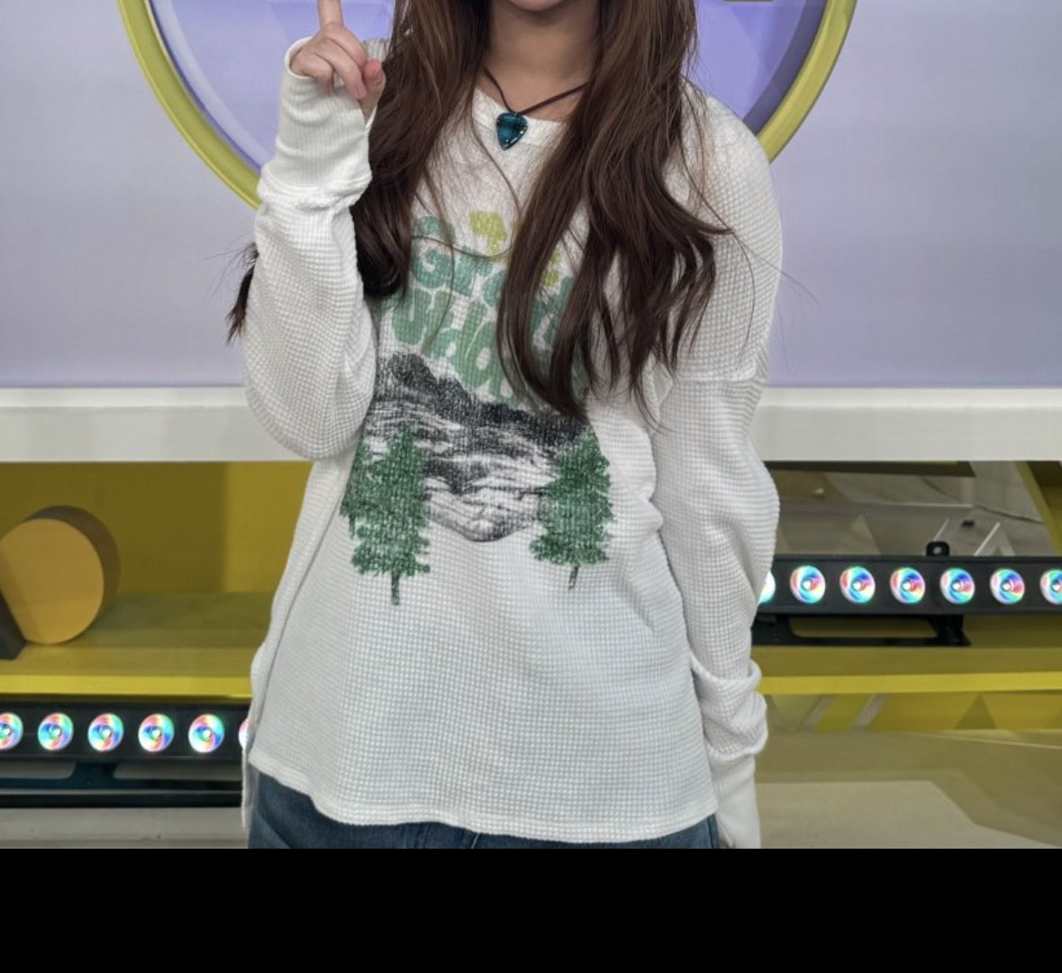 selfefficacy's tweet photo. ふみののこのロンTめちゃくちゃかわいいのに検索してもでてこない🥹　古着なのかな、、 https://t.co/HMT5euICfX