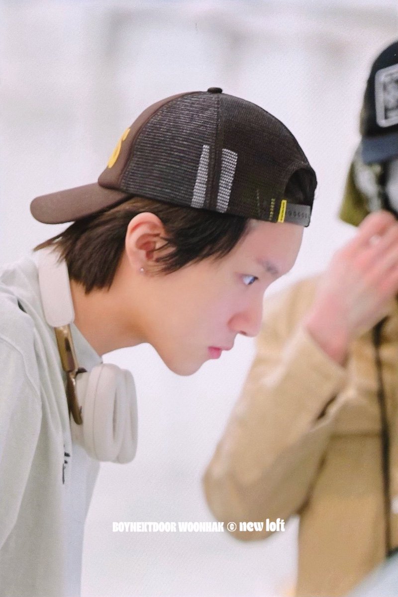 woon_1ucky's tweet image. 나 운학이 이런 민둥맨둥순딩순딩 얼굴 너무 조아해 //