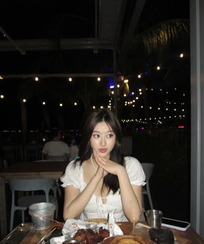 马来西亚🇲🇾单身女孩
约炮服务
谁来挑战我的技术哦
有需要寂寞小哥可以pm