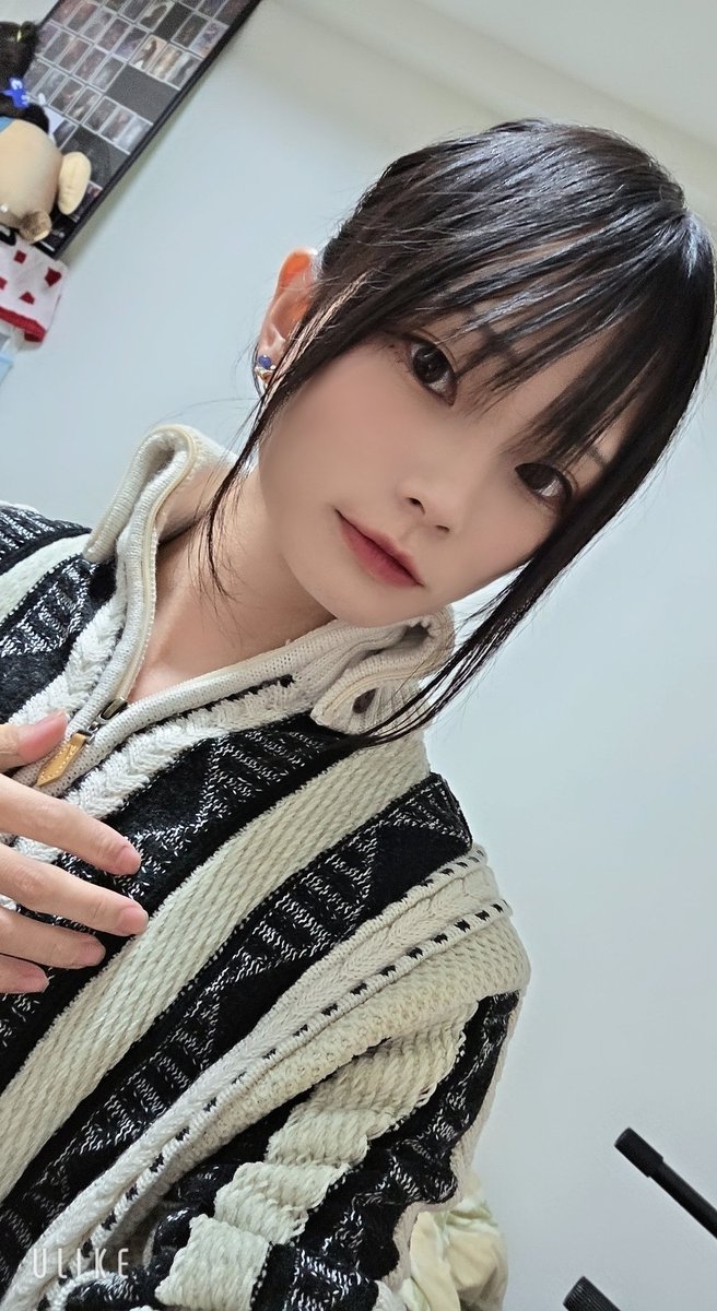 今日久しぶりにメイクしたの
外では撮ってない😶‍🌫️