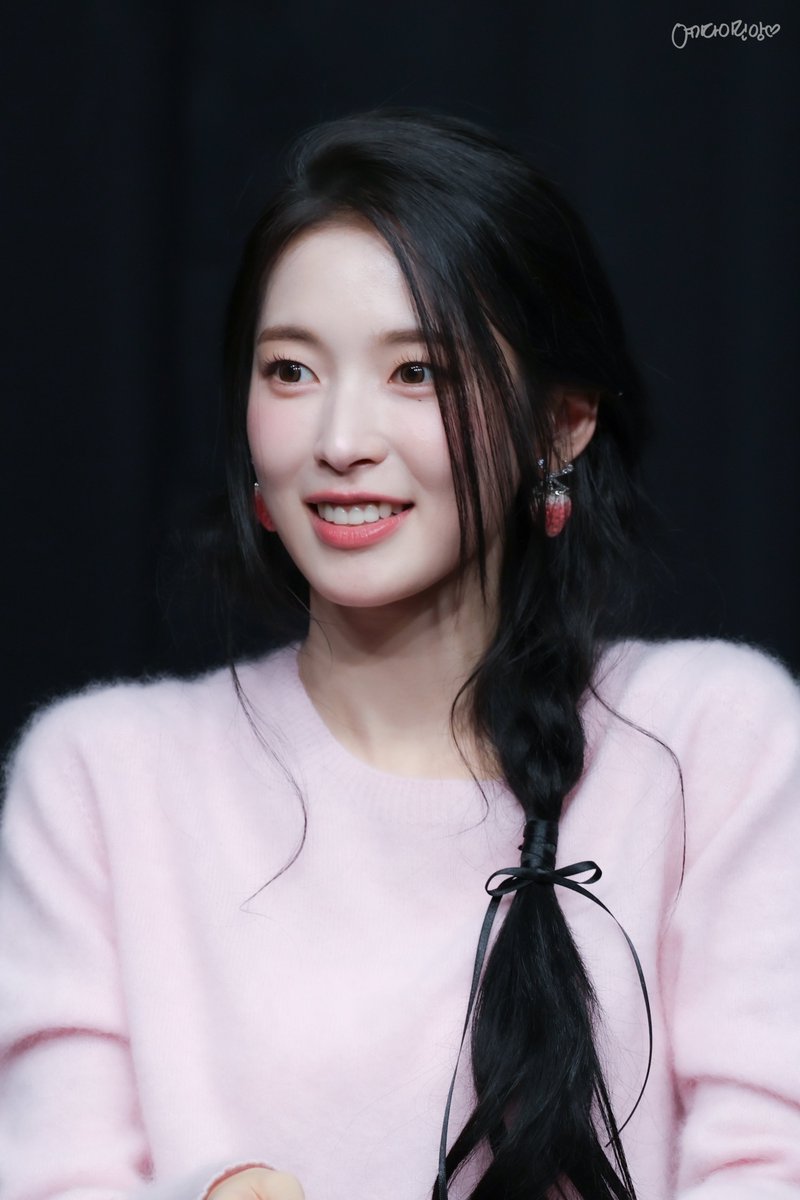 260110 공주야 🎀
#오마이걸 #아린 #ARIN