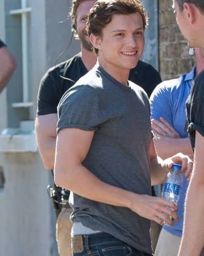 shitposter tweet media