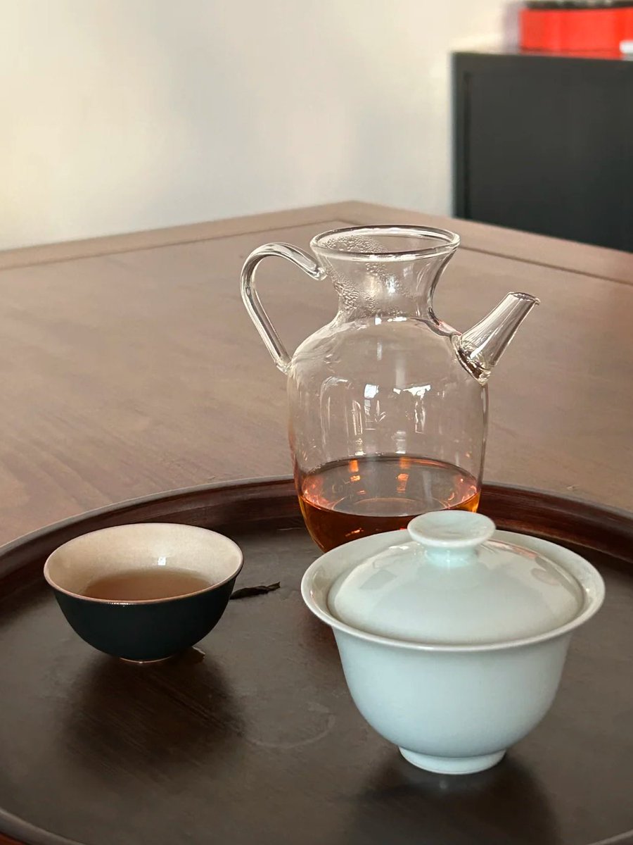 Afternoon light always illuminates my mood just right.