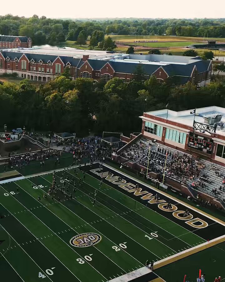 SersansieJacob's tweet image. After a great conversation with Coach Inama I’m blessed with an opportunity to play D1 ball for @LindenwoodFB 

@SWCJaguarFB @SWCHBC @CoachKrich @SWCfbLBs @jakeconst08