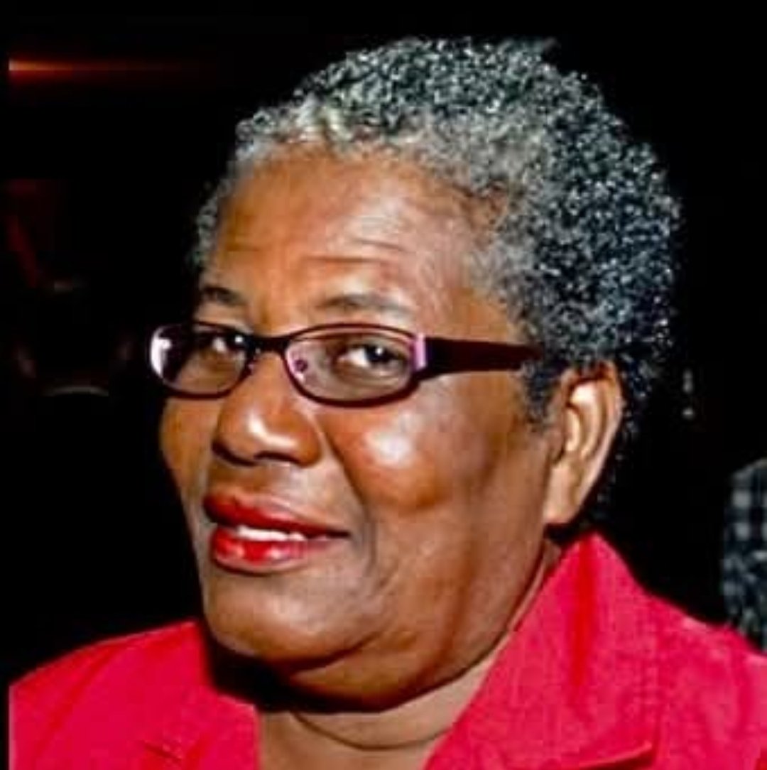 Brushie 2 String tweet media