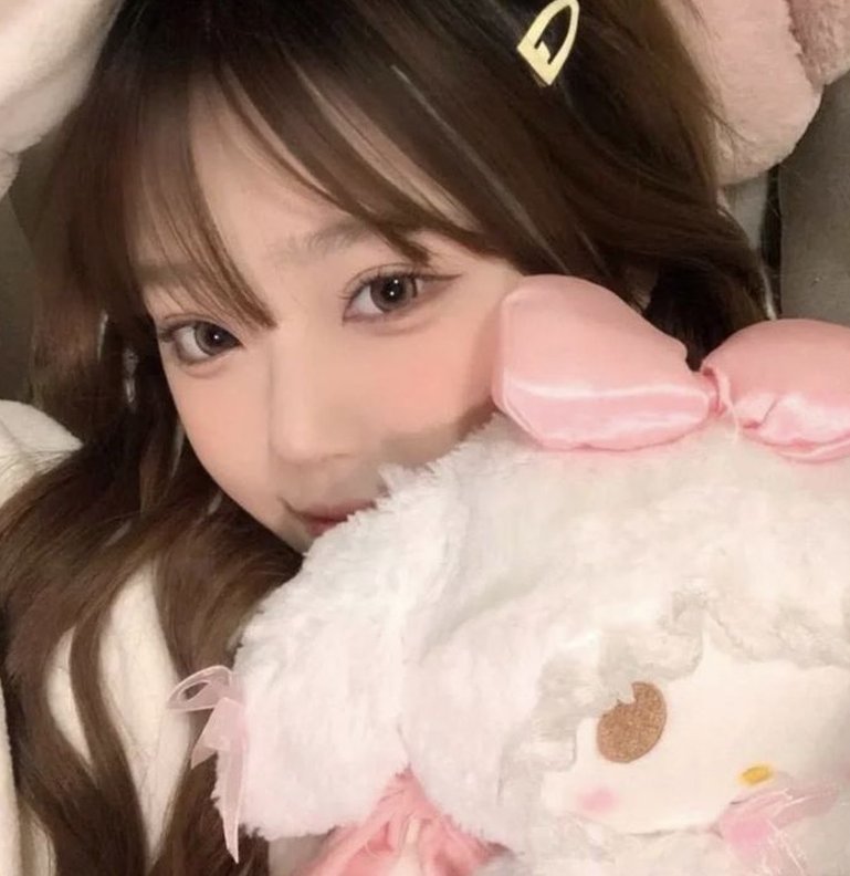 Semppati's tweet image. 図書館で借りた小説が予想以上に面白くて一気読みしてしまった、作者の他の作品も読みたい 🔥