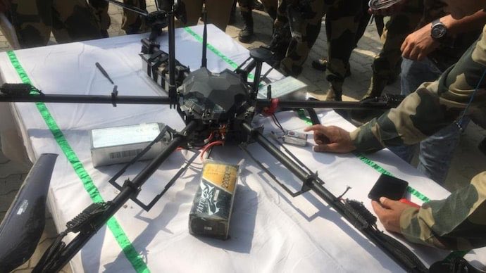PostsSahil's tweet image. Op Sindoor ke baad bhi provocations ruk nahi rahe.
LoC par phir se Pakistani drones.
India is watching 👁️
#BorderUpdate #JammuKashmir #NationalSecurity