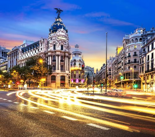 InfoViajera's tweet image. Hay vuelos a Madrid (España) saliendo de Buenos Aires desde USD 690 🇪🇸✈️🔥

✅ Fechas variadas de octubre / noviembre 2026
✅ Incluye equipaje de mano y despachado
✅ Son vuelos DIRECTOS con Plus Ultra

--&amp;gt; turismocity.com.ar/vuelos-baratos…

¡Qué baratos!