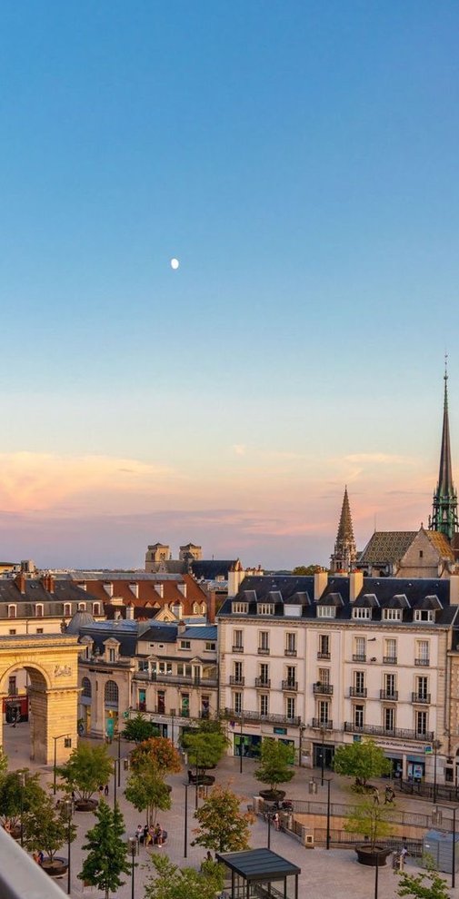 coolchat4's tweet image. バイトで新しいこと覚えて充実感ある ⛩️