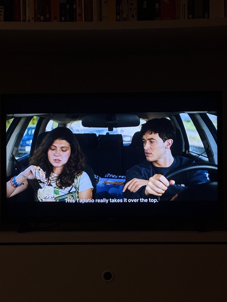 Serata People We Meet on Vacation ☀️🌮🥟🌺🍹