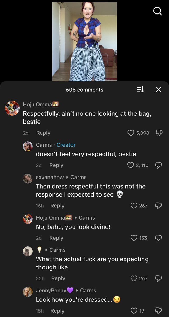 hatblatt's tweet photo. tiktok users have gotten so comfortable in their echo chamber of digital catcalling, that encountering sane people evokes 19th century misogyny out of them https://t.co/mLmYWLr3Hi