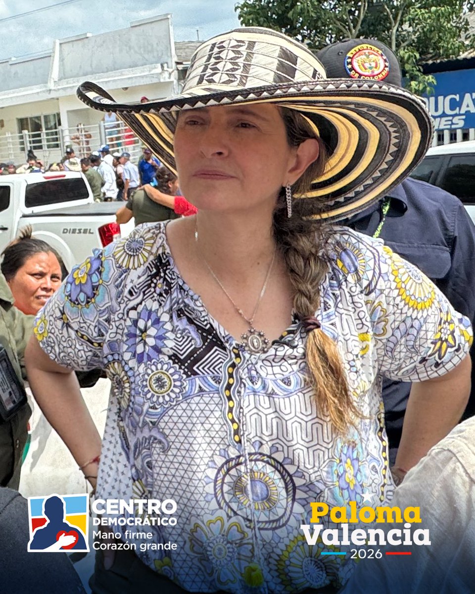 PalomaValenciaL's tweet image. Seguimos recorriendo el país y escuchando a nuestra gente. Esta vez estuve en el Bajo Sinú, compartiendo con la comunidad y conversando sobre lo que más nos importa: la seguridad de nuestras familias, una mejor educación, el desarrollo del campo y más oportunidades para nuestros