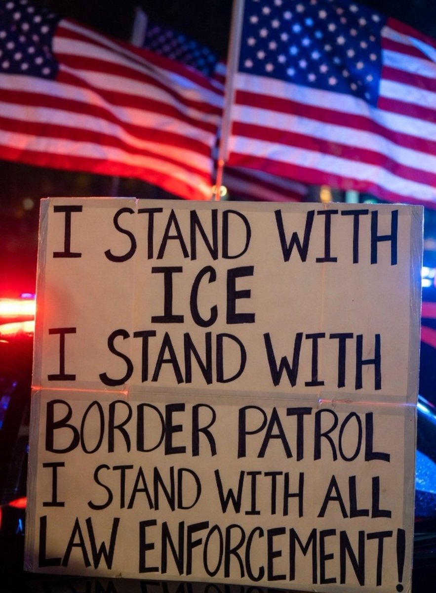 tina92272's tweet image. 