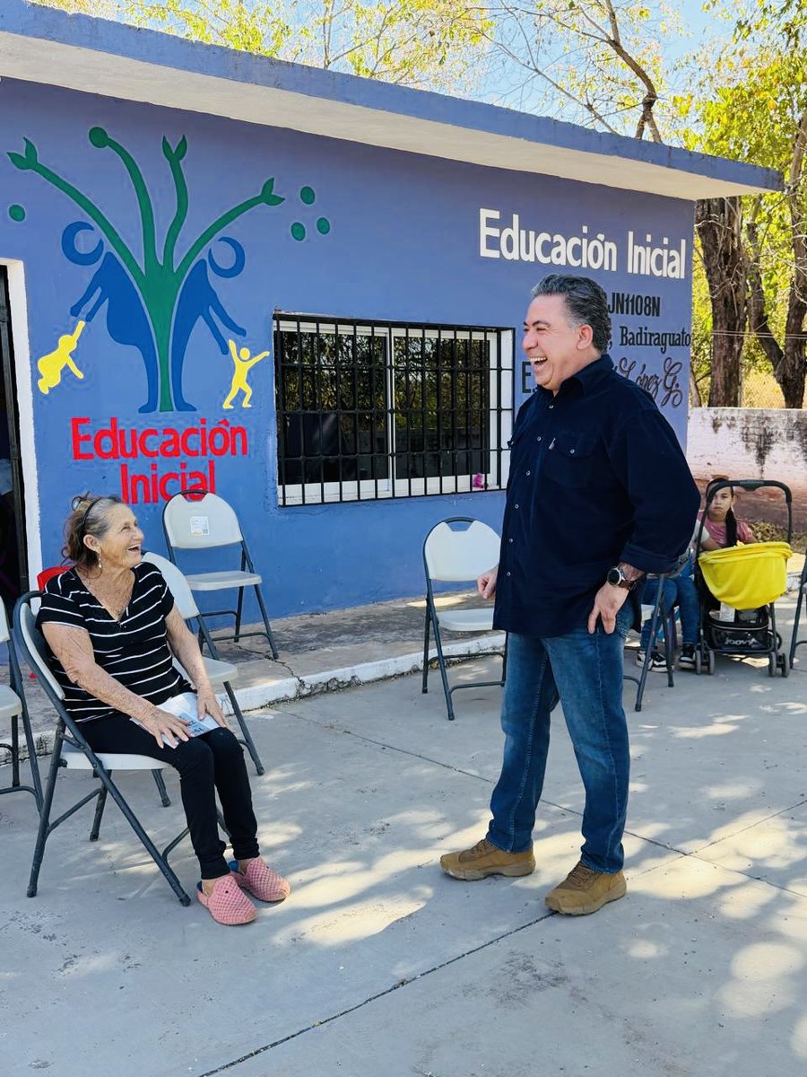 Seguimos recorriendo las rancherías  de nuestra tierra, #Badiraguato, y hoy llegamos al Alcoyonqui, donde celebramos asamblea informativa con las y los habitantes de la comunidad.

No hay rincón de #Sinaloa, por apartado que sea, donde la política social de los gobiernos de la