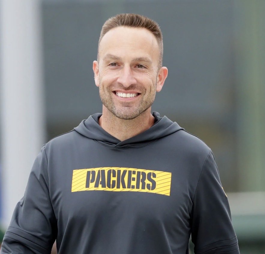 JFowlerESPN's tweet image. The Las Vegas Raiders and Miami Dolphins are requesting to interview Packers DC Jeff Hafley for their head coaching positions, per source. 

That will be five requests and counting for Hafley.