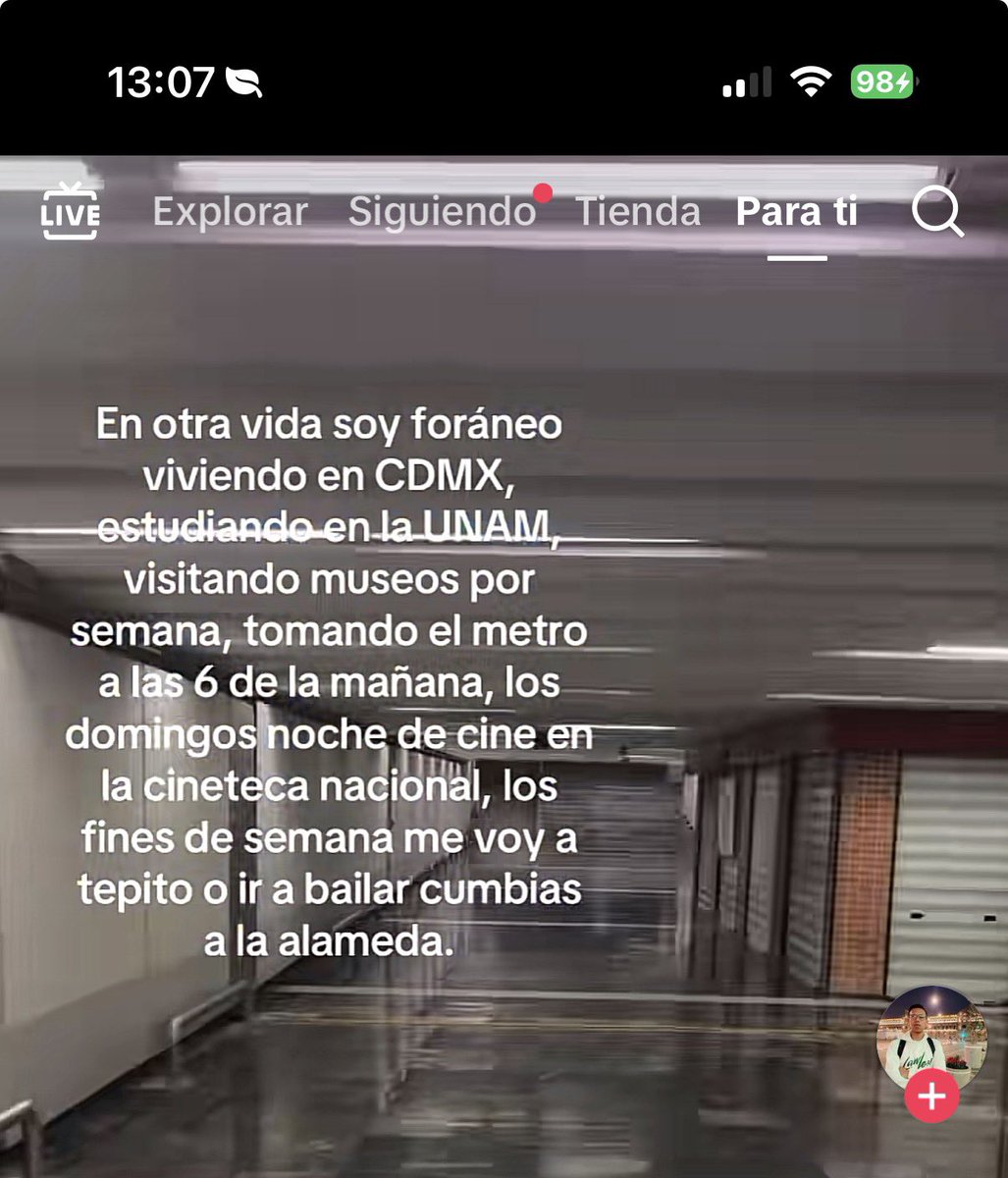 cómo me rompe la madre este tipo d tiktoks…. hijo de tu puta madre sabes lo que es tomar el metro a las 6am??? no no sabes pendejo chinga tu madre