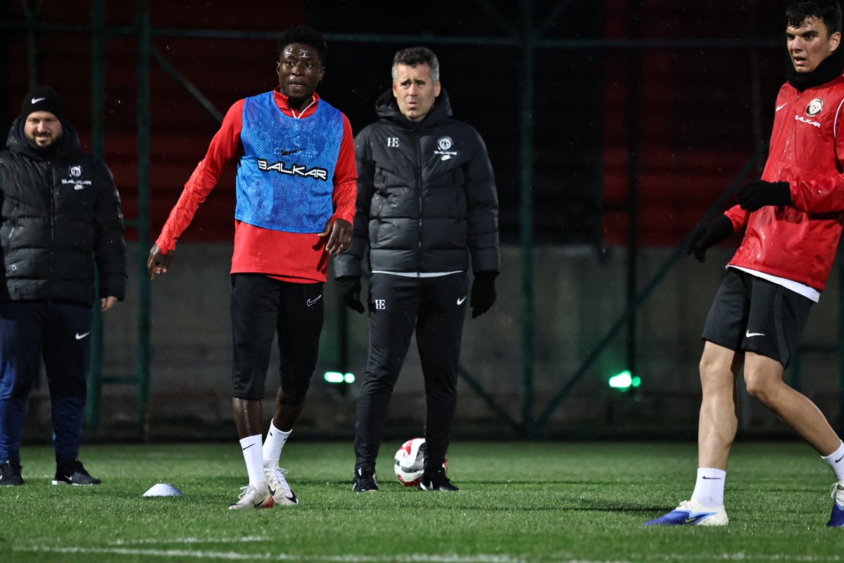 New chapter 🖤❤️