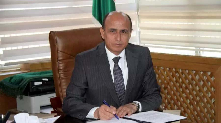 محافظ الكرك يتفقد تجمعات مياه الأمطار ويعلن تنفيذ عبارات تصريف في لواء القصر 