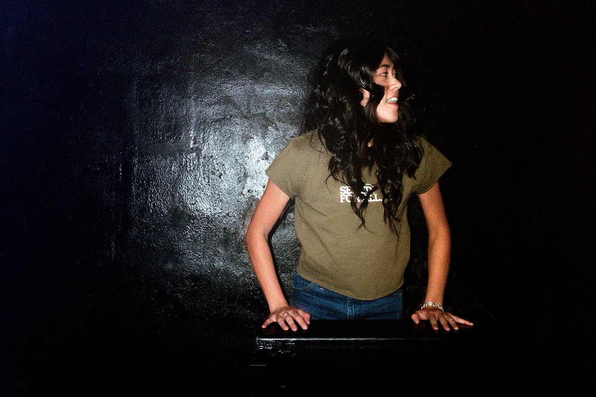 sienachanel's tweet photo. reliving tour day 7: Lawrence, KS
📸 @Elissaa_rose https://t.co/f1MZwDCTTh