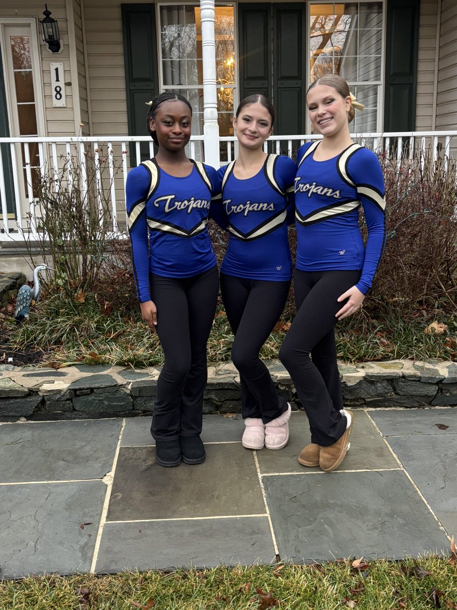 Gburg Poms tweet media
