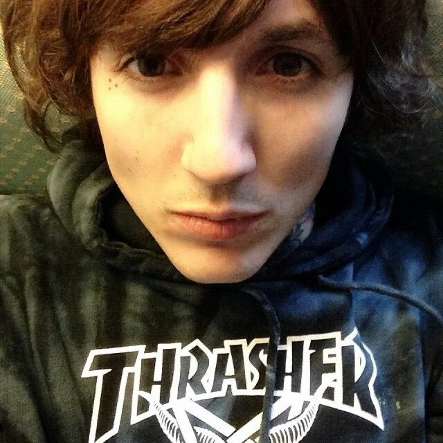 empty_reflect's tweet image. I mean