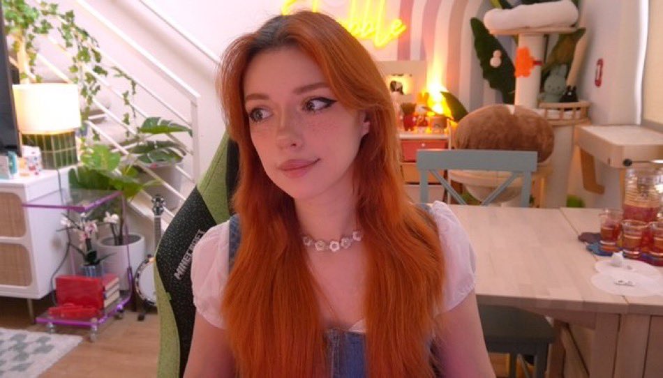 Juno ✨ tweet media