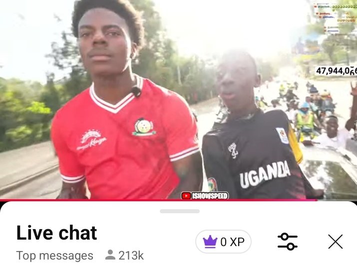 LOOK AT THE T SHIRT 👀

GWARN #UGANDA 🇺🇬🇺🇬🇺🇬

Big up <a href="/ishowspeedsui/">Speed⭐️</a> #SpeedInKenya