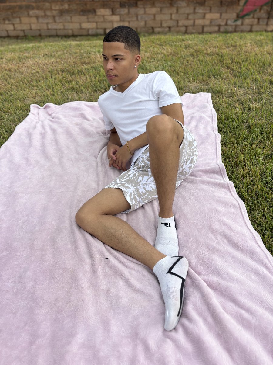 brentonszn's tweet photo. Wassup https://t.co/37yxwX1Gz0