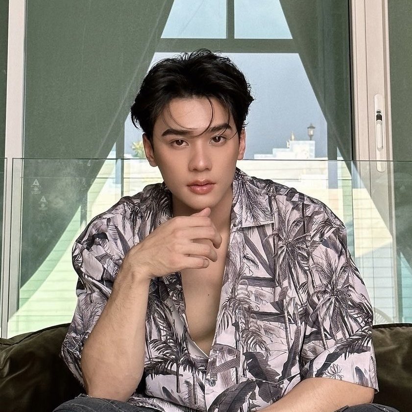 mamieldelalune's tweet image. ข้องใจกับคำว่า หล่อพอไปวัดไปวาได้ ที่หฤษฎ์พูด คือพี่ไปวัดไหน พี่ไปวัดไหนหรอ