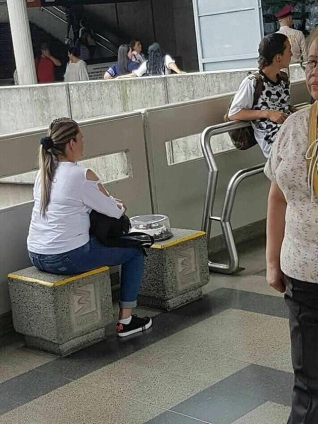 Mira <a href="/rafacotelo/">Rafa Cotelo</a> la señora elige lo mismo que vos