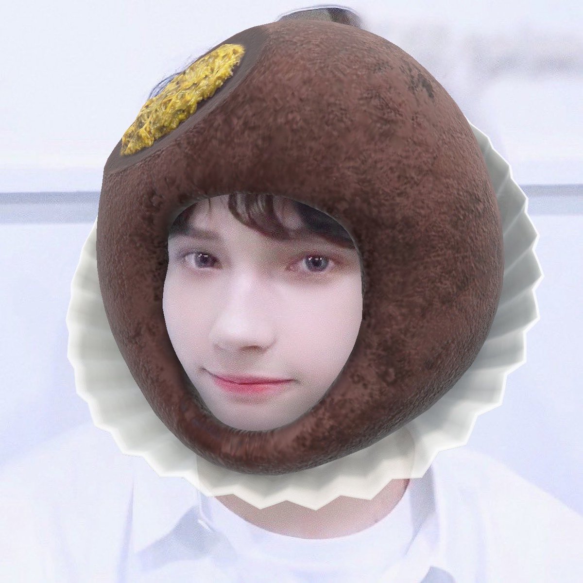 on1ybam's tweet photo. @ta2hu21ov2 넵 https://t.co/qzUAaz8t4M
