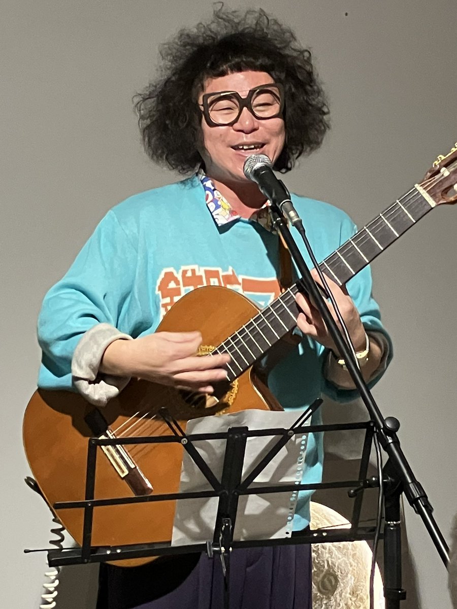 🌕駒川apolloこけら落とし公演🚀

【ウルトラ・スーパー・デラックス・オトシダマ】

ベテランの出演者もいて、大阪の新世界ホシヲさん、三重のゴウさんa.k.a.雰囲気は猫道とタメ🤝そして、京都の西島衛さんも同世代だった😊
彼ら3人ともやってること間違い無くて素直にLOVEだと思った❤️‍🔥また会いたい！