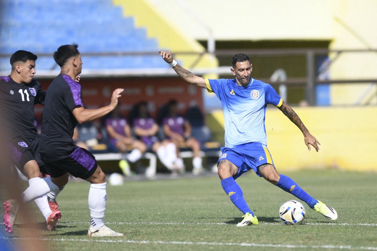 RosarioCentral's tweet image. 🇺🇦💪🏻 Dos triunfos en la jornada de amistosos ante Villa Dálmine

El Canalla se impuso 3-0 y 2-0 respectivamente.

Los detalles de los partidos 📝 rosariocentral.com/noticia/dos-tr…