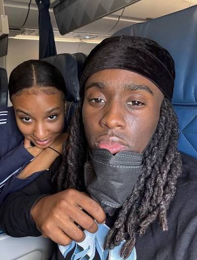 Billions1430's tweet image. 3 pics one word

Season