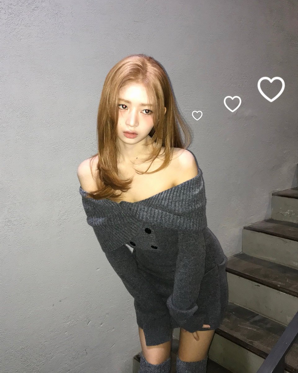 하니 ◌ tweet media