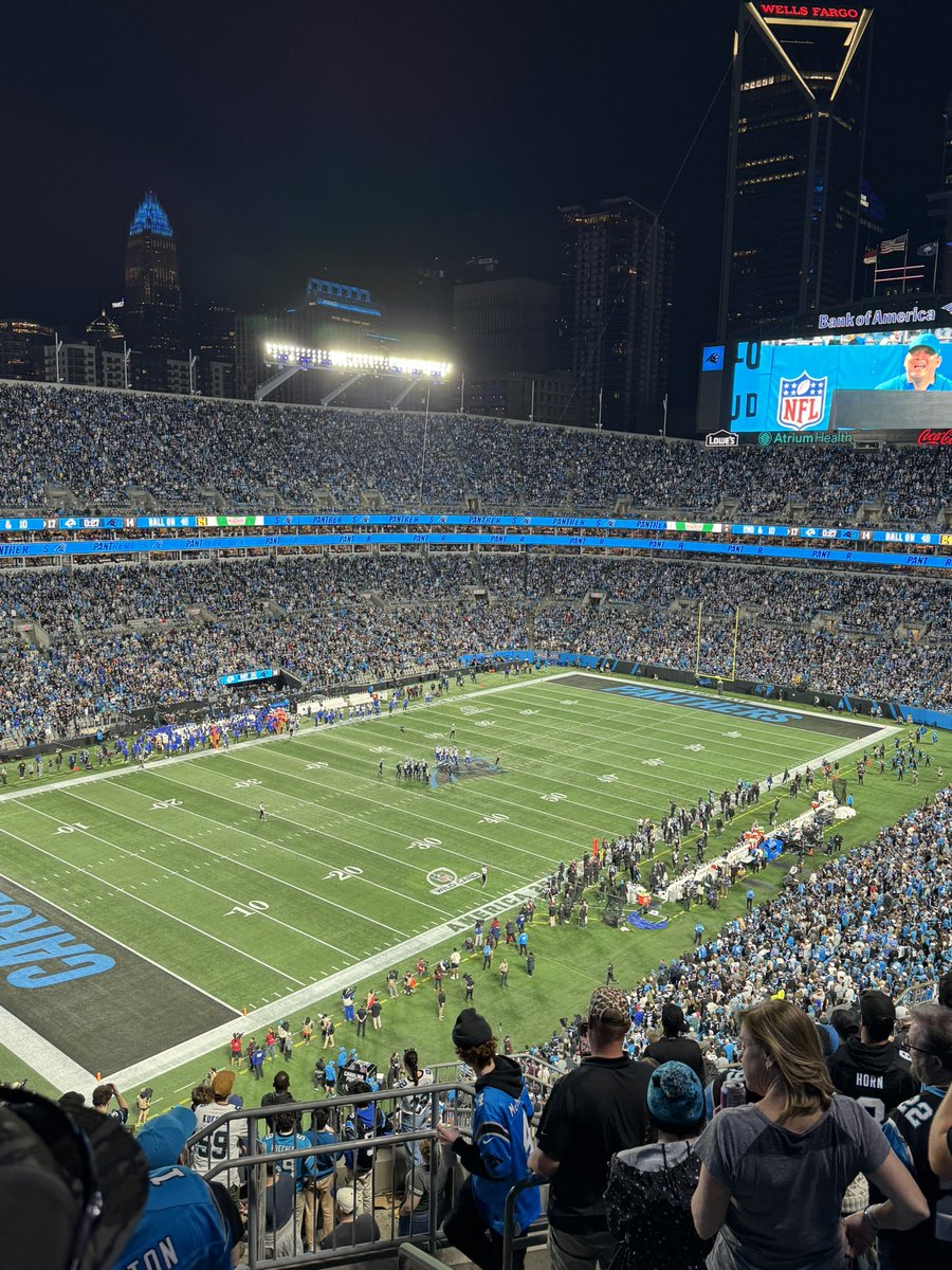 The crowd last night at Bank of America stadium was electric it was really loud and fun to be apart of. It also reminds everyone Bank of America stadium is one of the loudest stadiums in the NFL! Us Panthers fans can make life difficult for opposing teams #KeepPounding