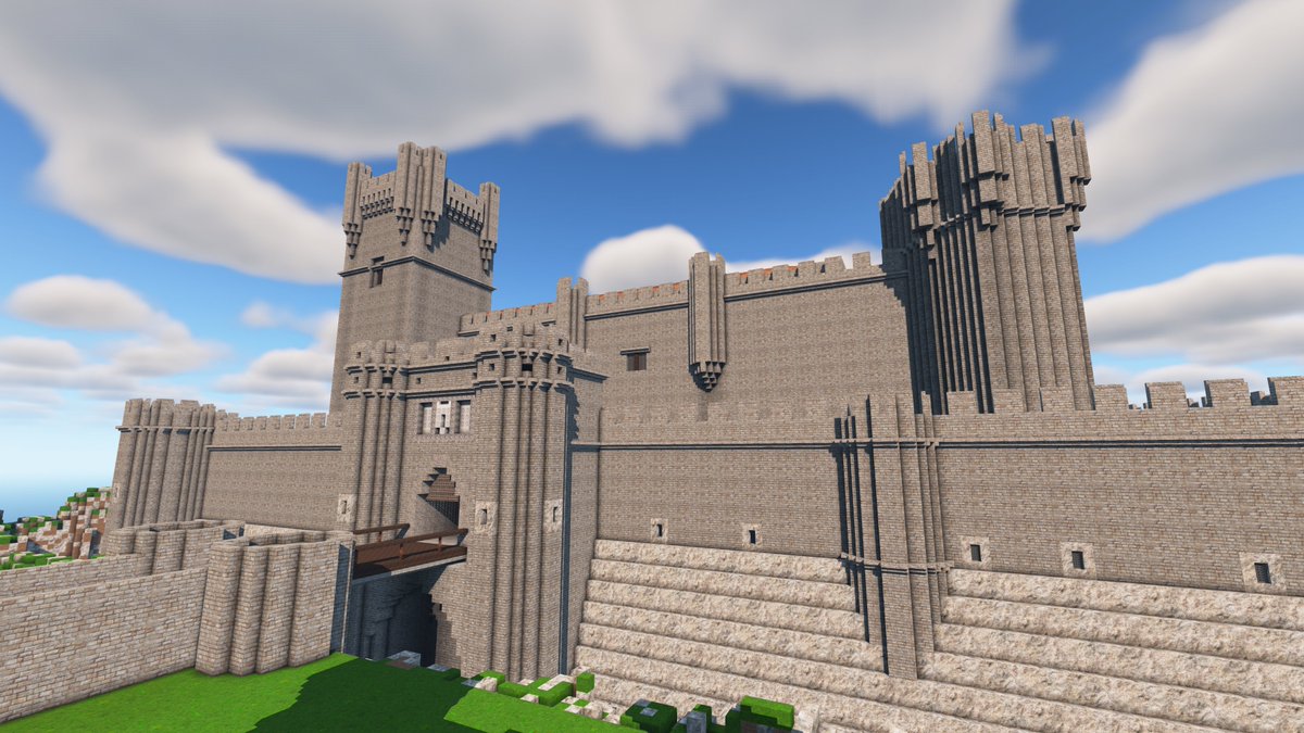 Minecrafteate's tweet photo. Castillo de la Mota, Medina del Campo, Valladolid 

#valladolid #medinadelcampo #castillayleon #minecraft #minecraftbuilds #minecraftbuildings #minecraftideas #minecraft建築コミュ https://t.co/MSl8x7sWSa