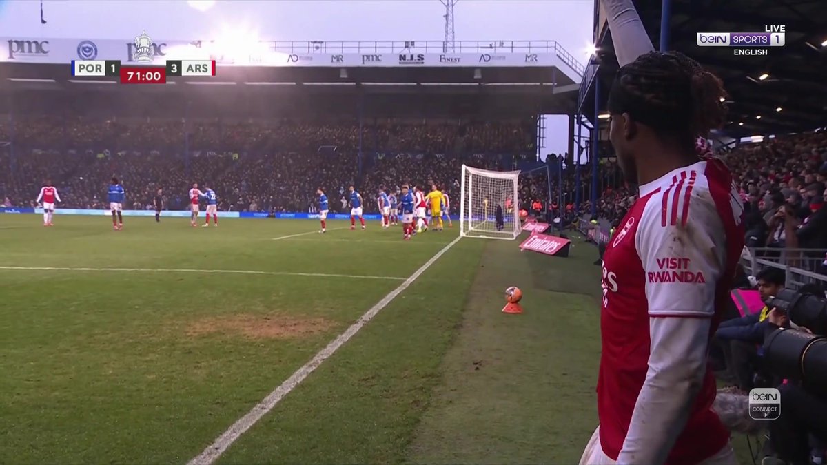 مارتينيلي يتألق من جديد ويضيف الهاتريك، مسجّلًا الهدف الرابع لأرسنال 