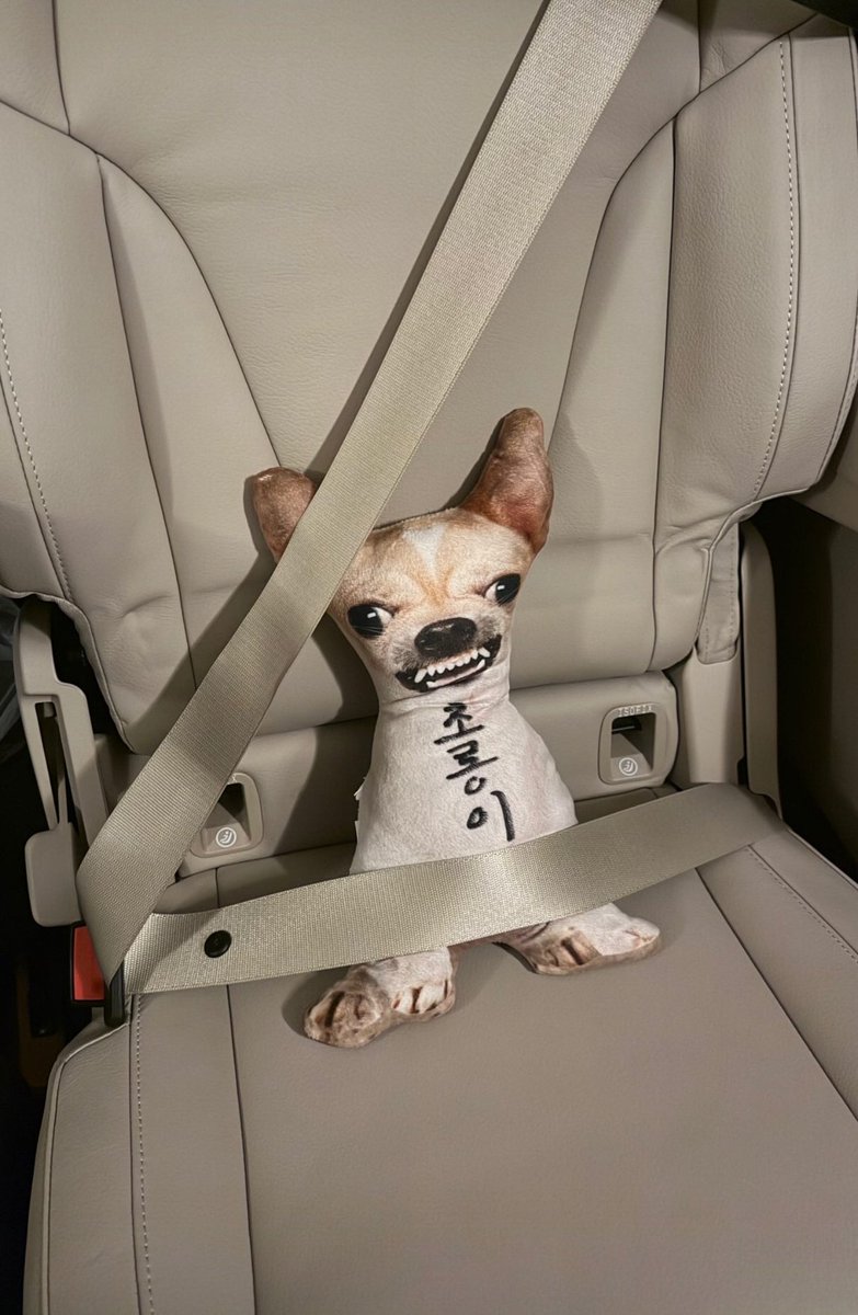 controlthisf's tweet image. 슬 퇴근하자 애가 화가 많이 났다