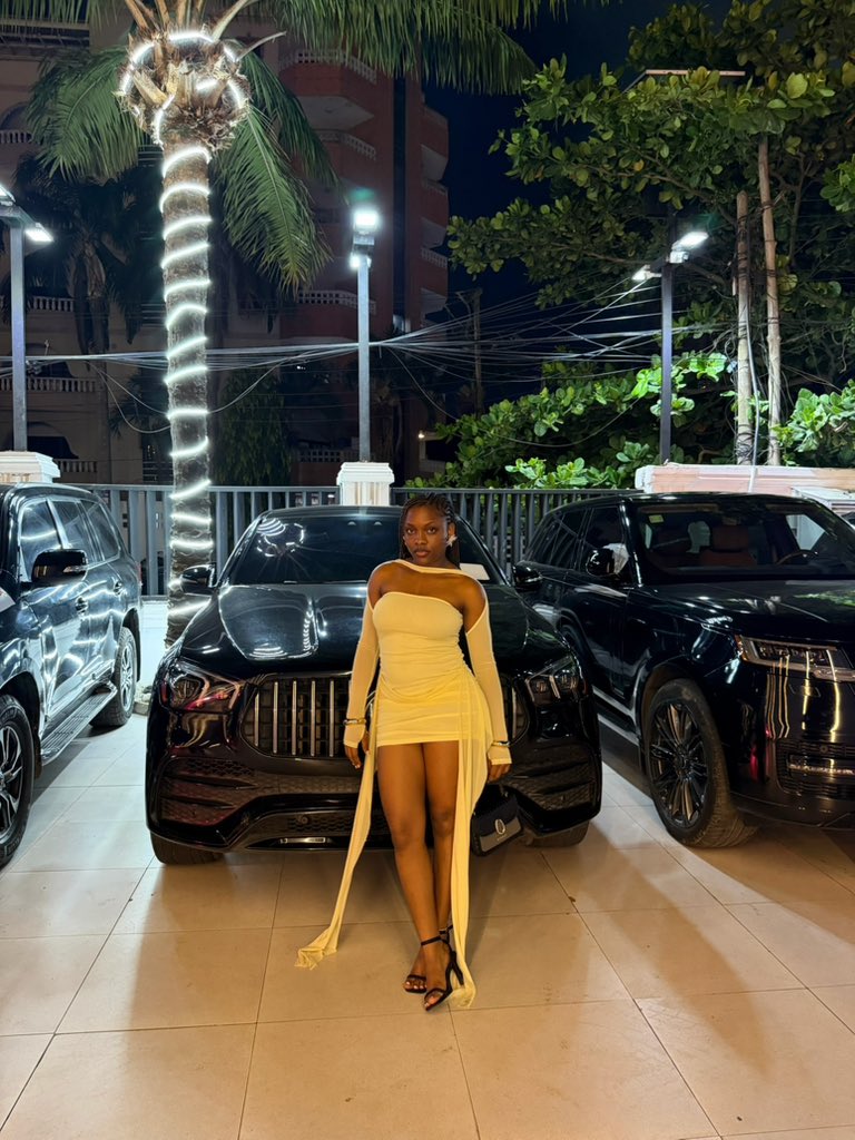 𝑫𝒊𝒗𝒚𝒂 💋💲 tweet media