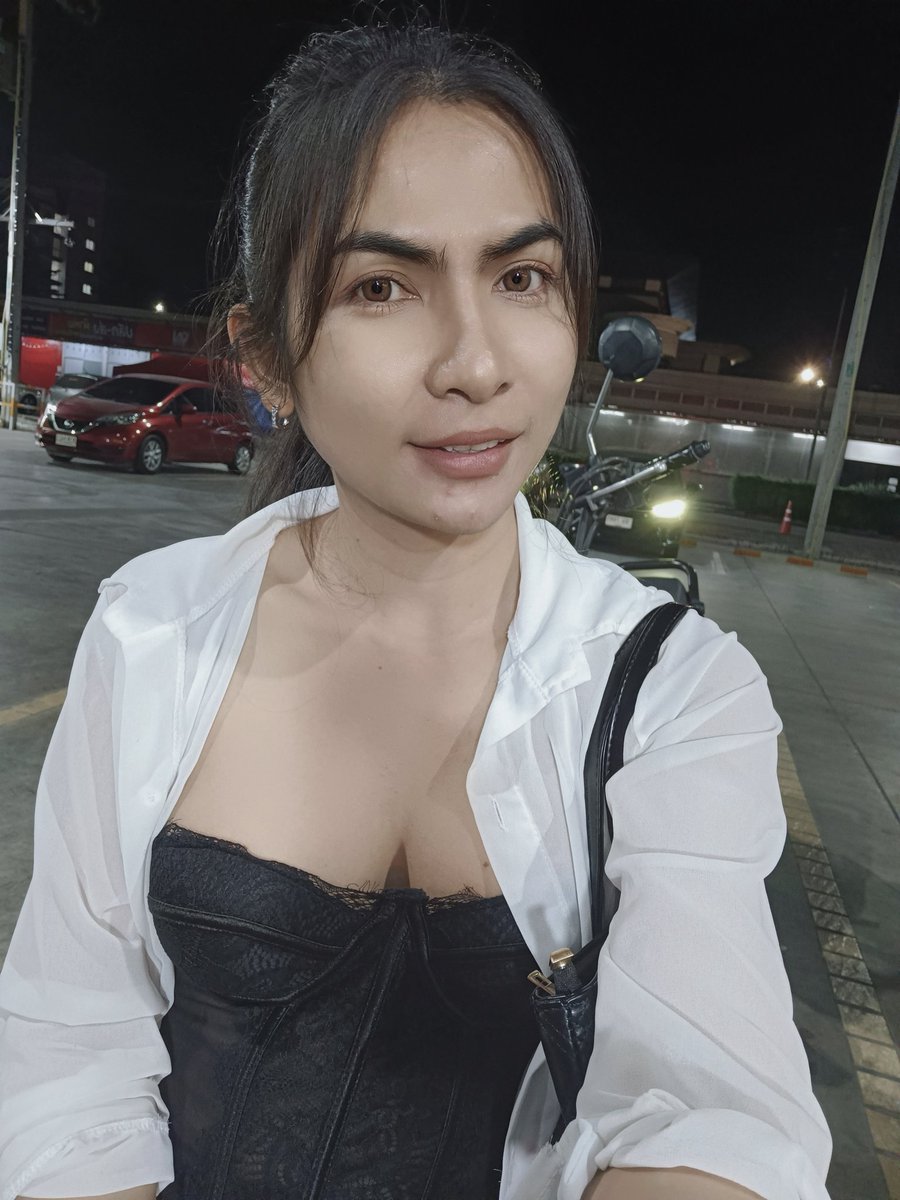 อากาศก็หนาว..แต่ทำไมเราร้อน
อ๋อ..ร้อนเงินหรือเปล่า🤣🤣🤣
#สาวสอง #สาวสองนวนคร #โสด 
#สาวสองโสด #นวนคร #ปทุมธานี