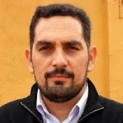 Facultad de Comunicación y Documentación UGR tweet media