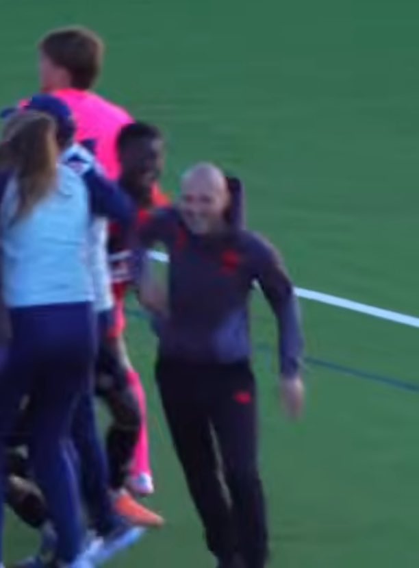 footalitaire tweet media