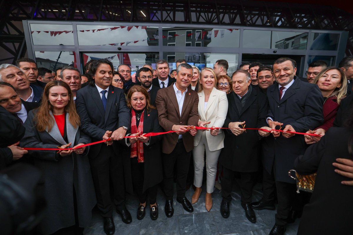herkesicinCHP's tweet photo. Genel Başkanımız Özgür Özel, Denizli’de Merkezefendi Belediyemiz tarafından yapımı tamamlanan Atatürk Bilim Merkezi’nin açılışını yaptı. https://t.co/ay8TqZMrDO