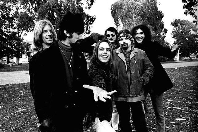 jerrygarcia's tweet image. It is with profound sorrow and eternal gratitude that we wish a grand farewell to our dear friend Robert Weir. Bob was always full of restless hope and a burning desire to do good in this world.  He once said that his success was due to the ever-present sense of adventure that…