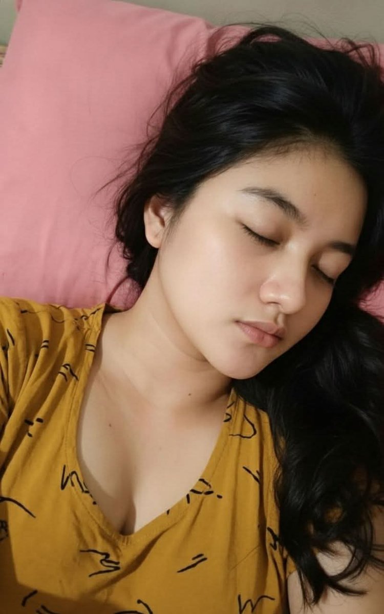 faniWP's tweet photo. hai apa kabar ,
jangan lupa tidur jangan begadang terus https://t.co/TE2anhAPlC